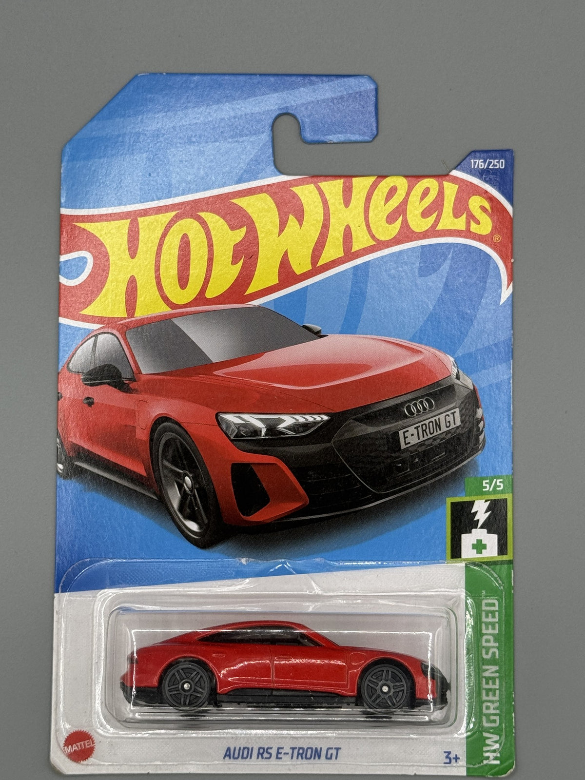 Hot Wheels Audi RS E-Tron GT - Red - Long Card
