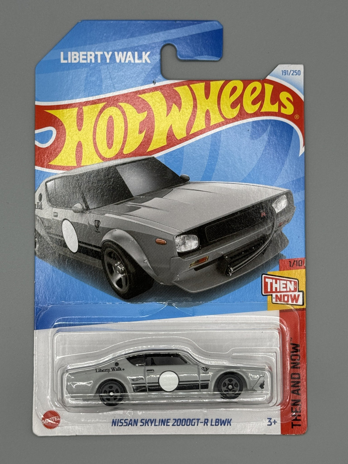 Hot Wheels Nissan Skyline 2000GT-R LBWK - Grey - Long Card