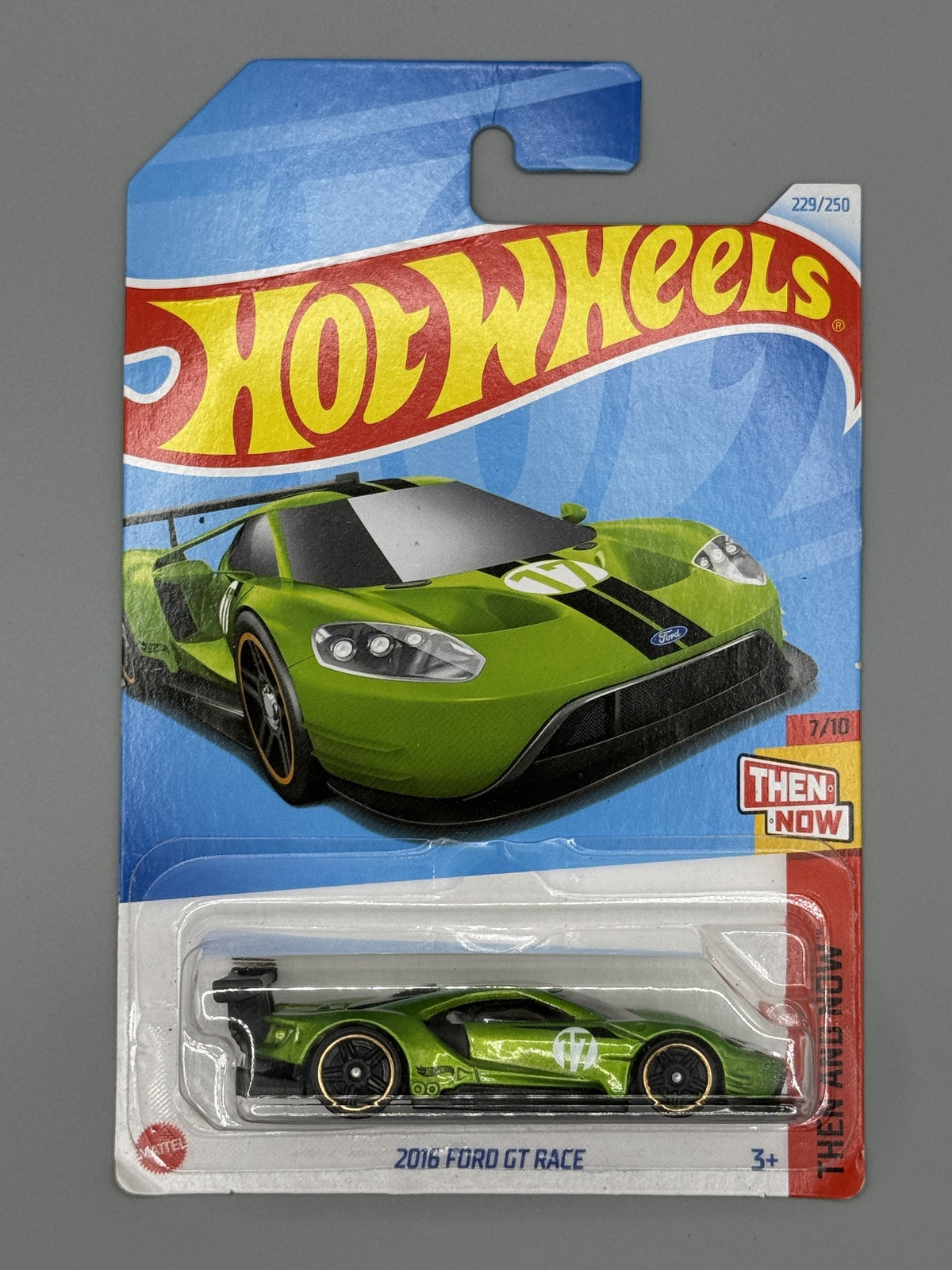 Hot Wheels 2016 Ford GT Race - Green - Long Card