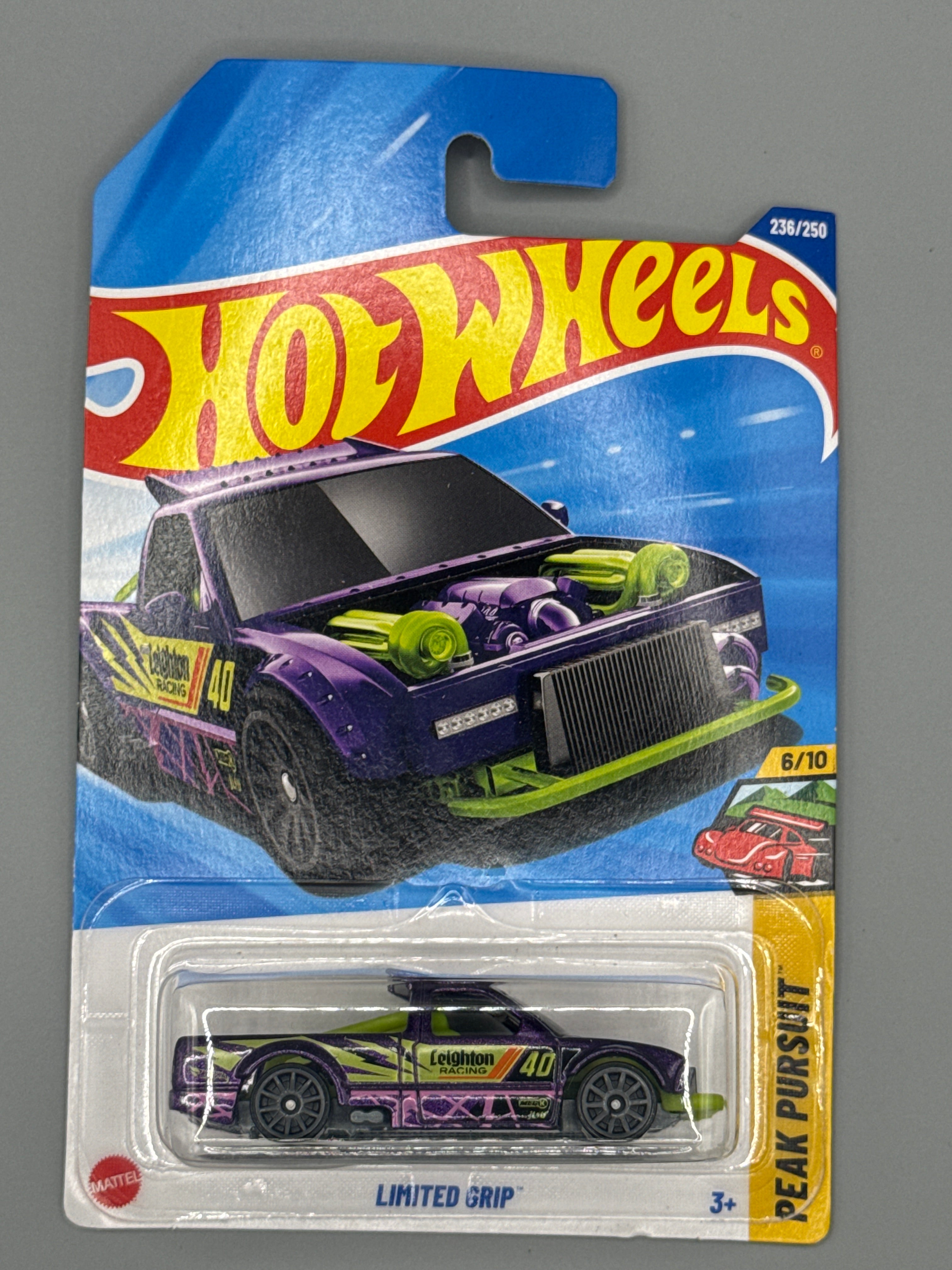 Hot Wheels Peak Pursuit - Purple - Long Card