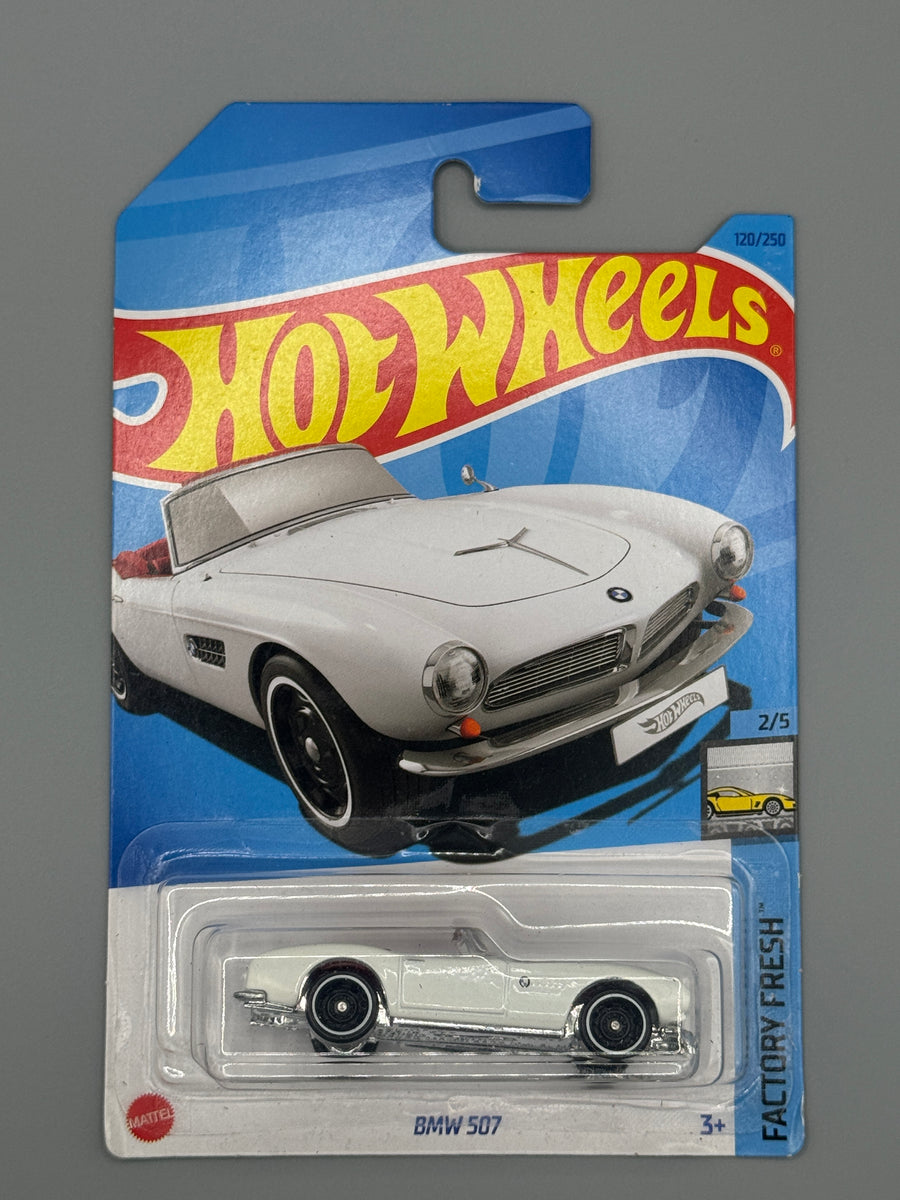 Hot Wheels BMW 507 - White - Long Card