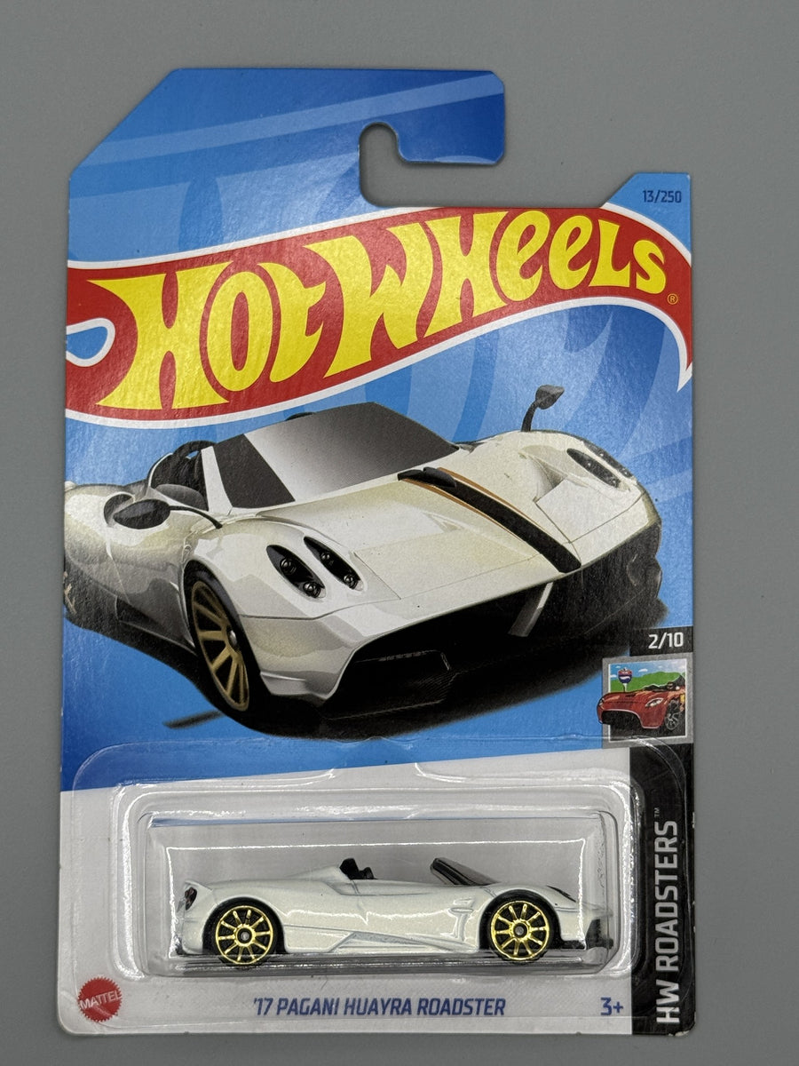 Hot Wheels '17 Pagani Huayra Roadster - White - Long Card
