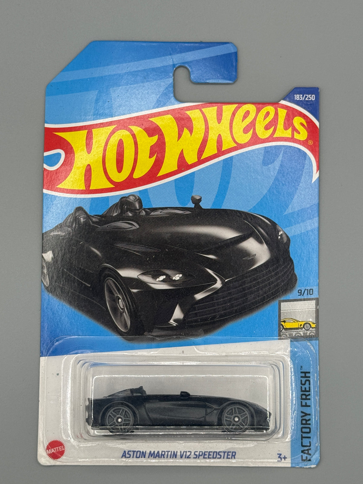 Hot Wheels Aston Martin V12 Speedster - Mainline - Black - Long Card