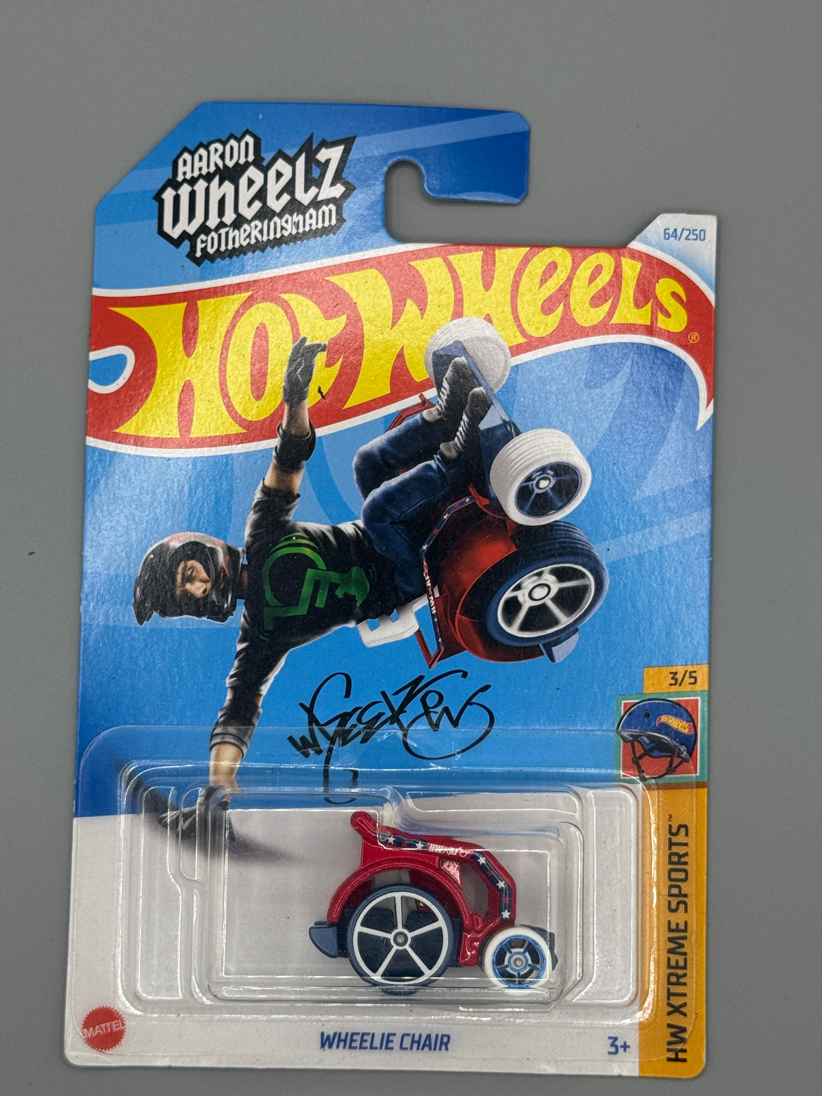 Hot Wheels Wheelie Chair - Red - Long Card